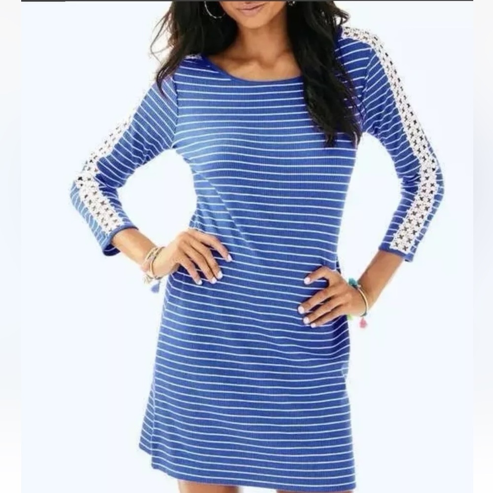 LILLY PULITZER Marlowe Size M Blue White Stripe Ribbed  Dress M